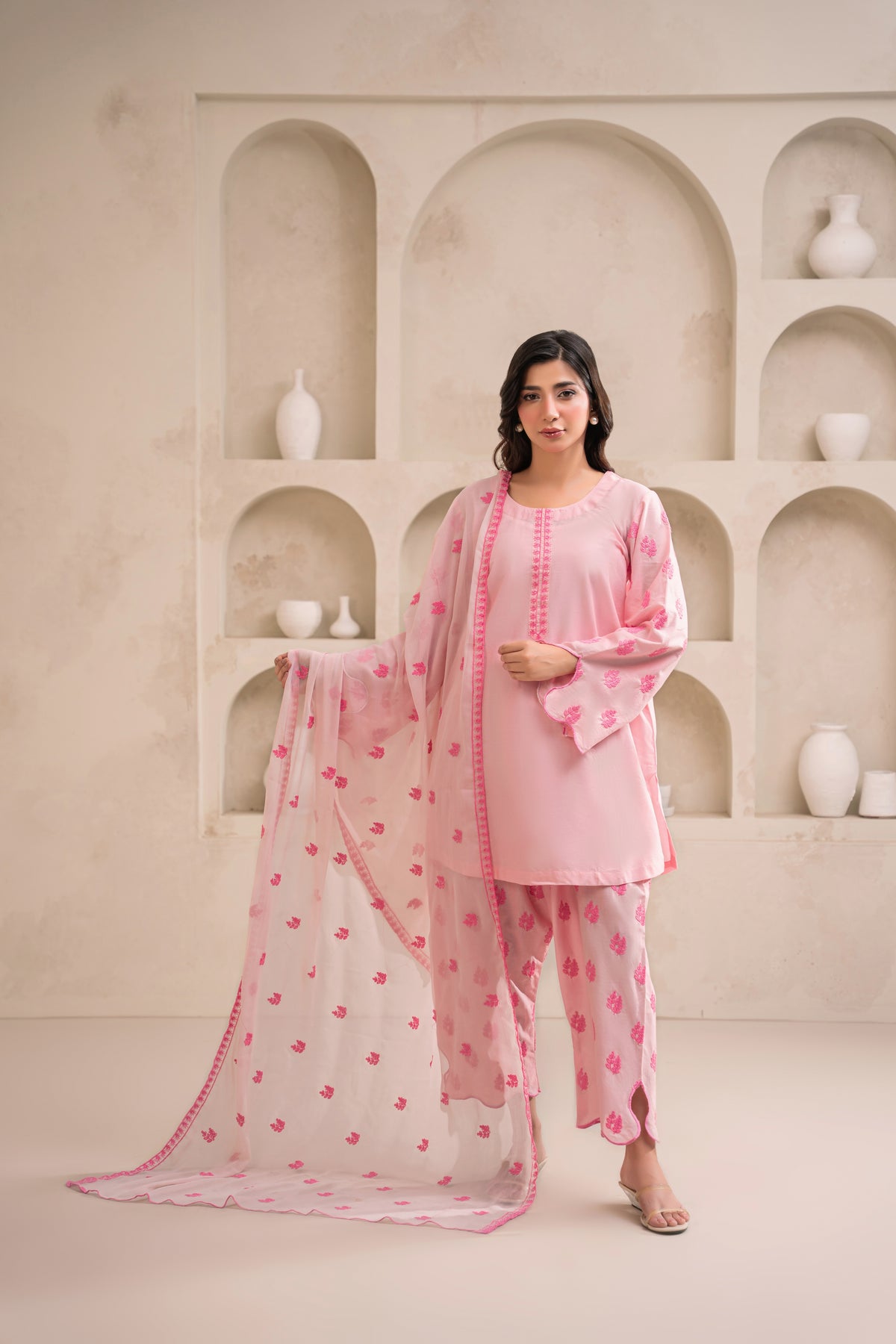 Zimal embroidered lawn suit by Noorsaba, photo 4 of 7