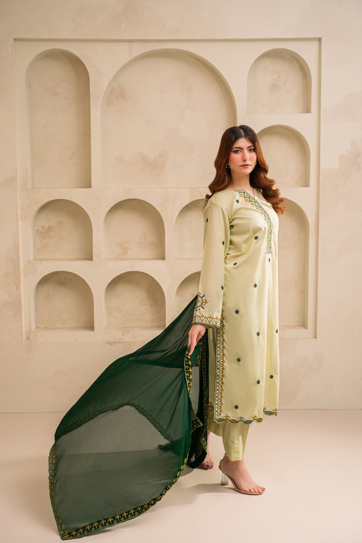 Nova embroidered lawn suit by Noorsaba, photo 3 of 8