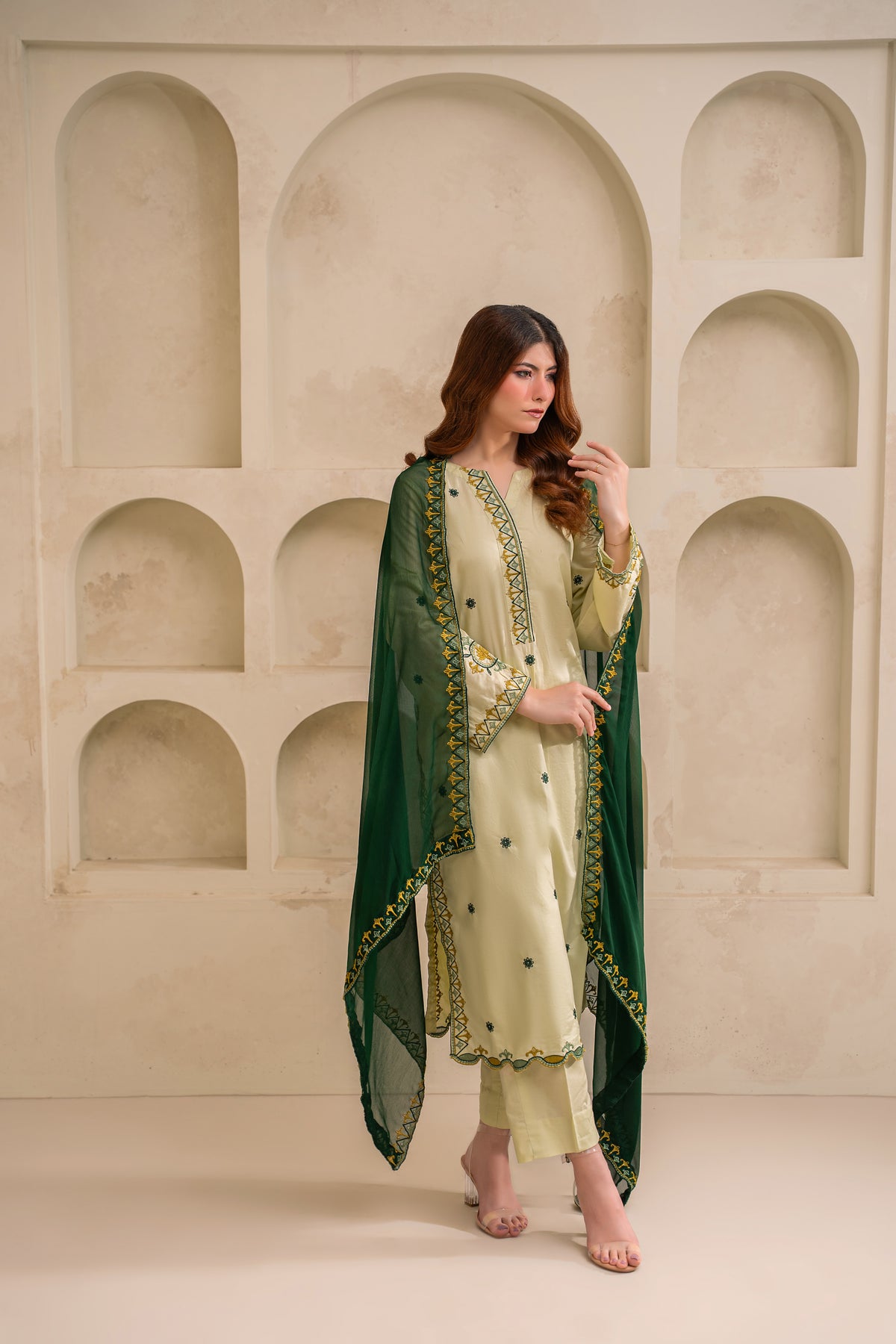 Nova embroidered lawn suit by Noorsaba, photo 4 of 8