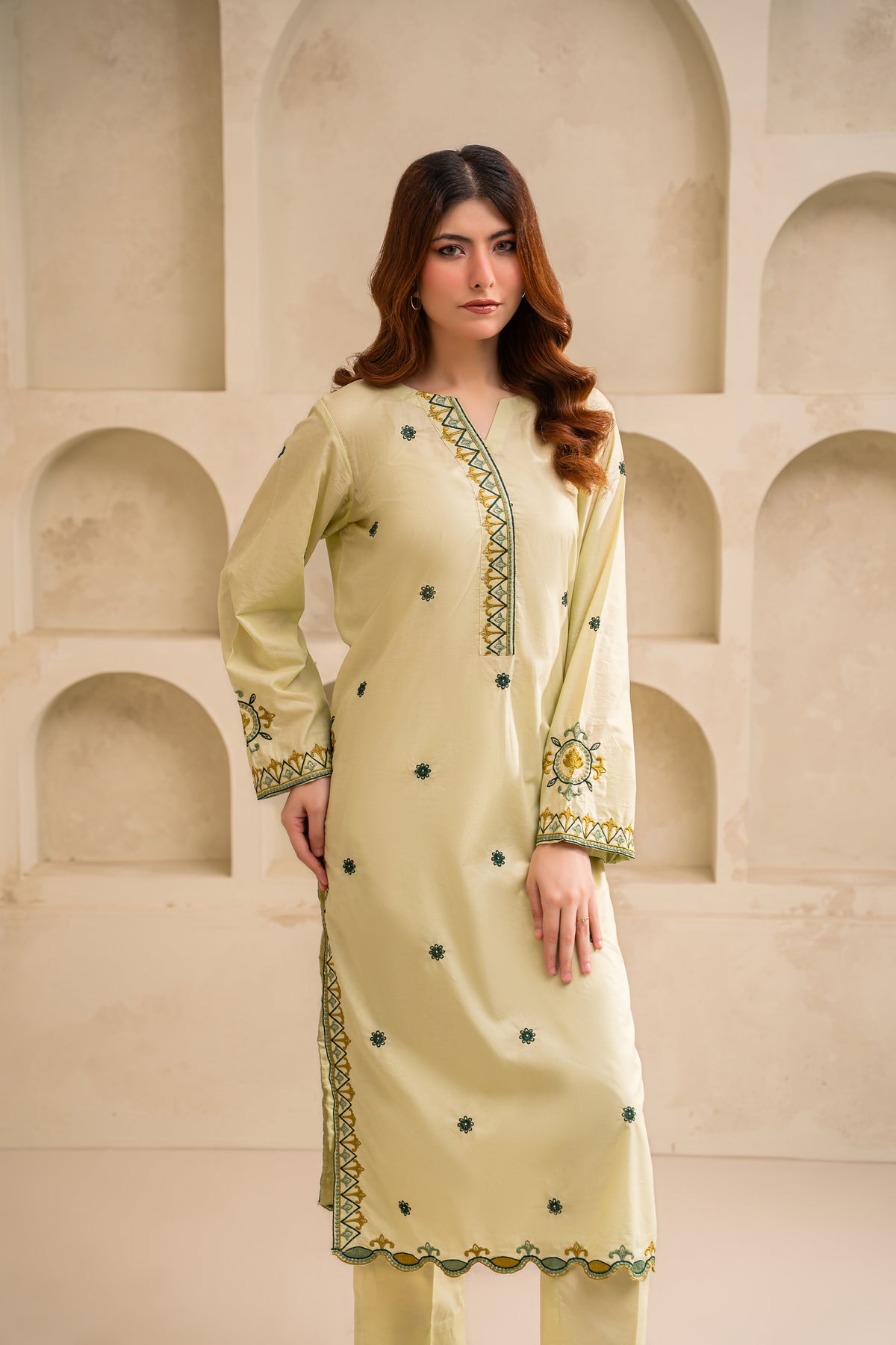 Nova embroidered lawn suit by Noorsaba, photo 5 of 8