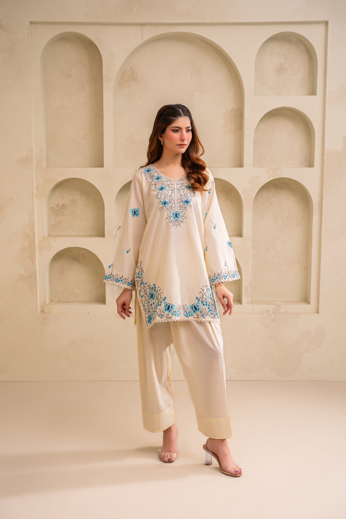 Rhea embroidered lawn suit by Noorsaba, photo 2 of 7