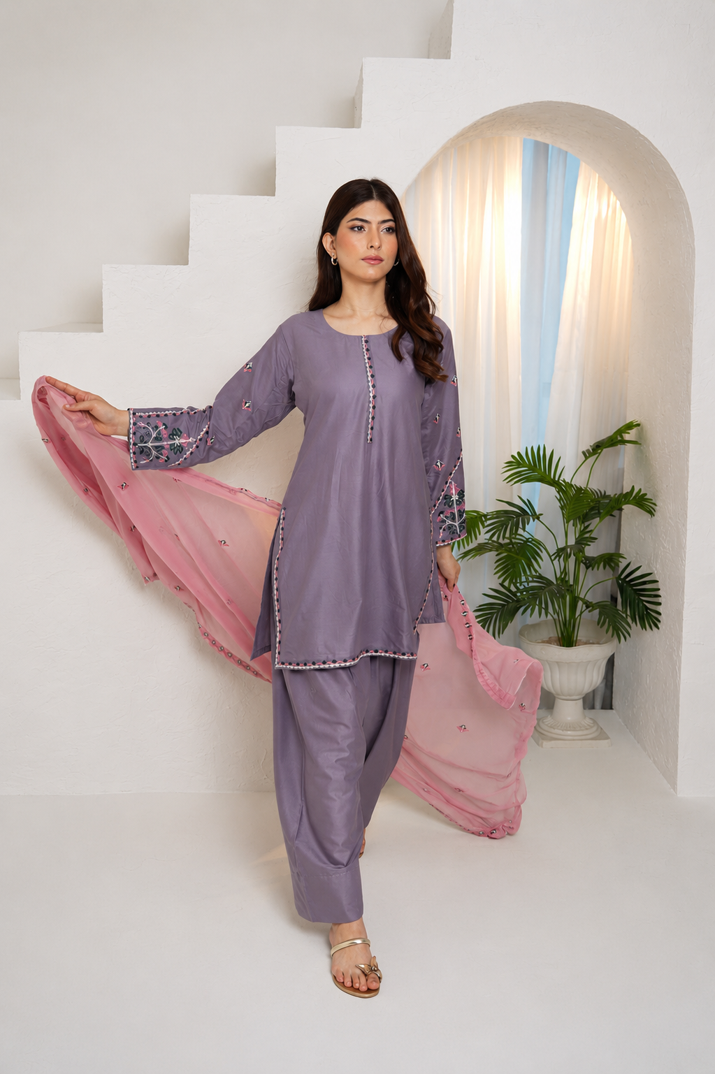 Raaya embroidered lawn suit by Noorsaba, photo 5 of 7
